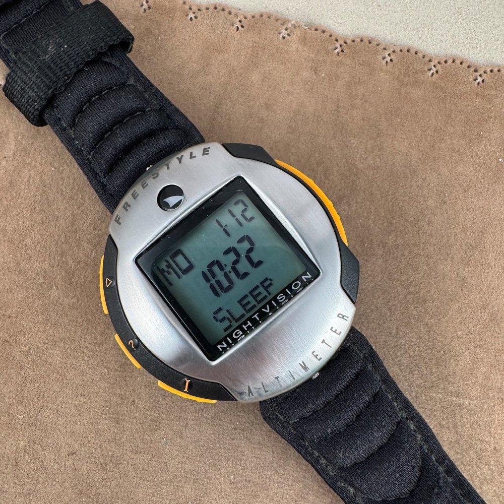 Vintage Rare Free Style Sports Instrument, Altimeter, Clock, Night Visio…